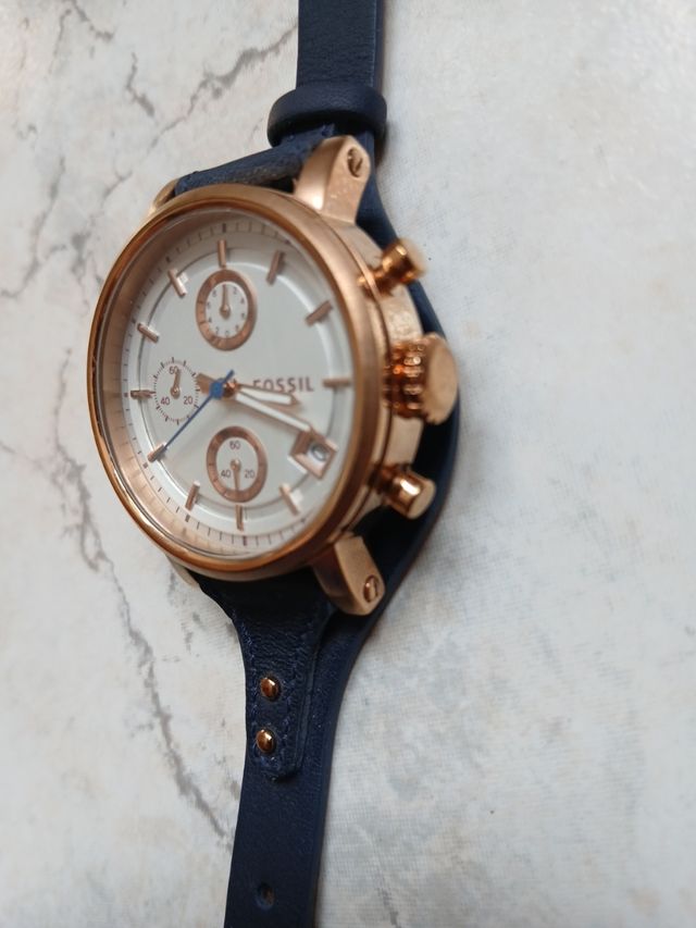 Reloj Fossil dorado y azul