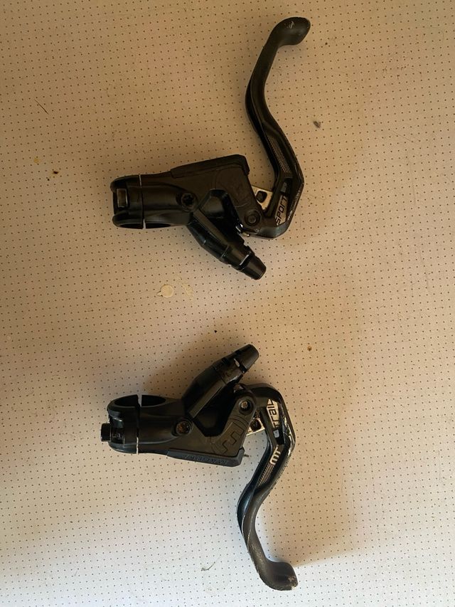 Manetas Magura MT Trail