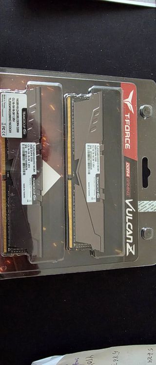RAM T-FORCE DDR4 16GB 3200Mhz