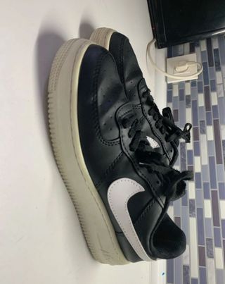 Nike Air Force 1 negras