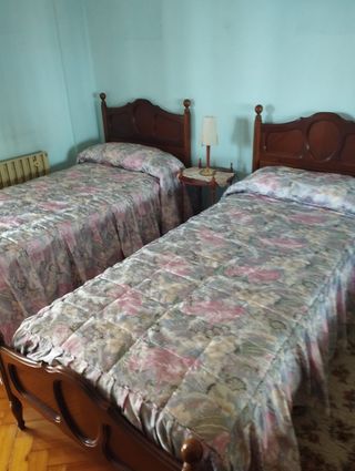 2 Camas Individuales Madera