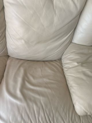 Sofá Natuzzi de piel, beige. Sup. descuento feb