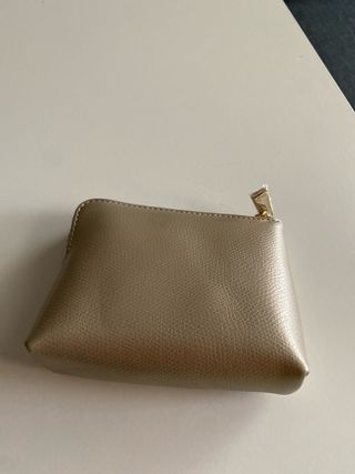 Monedero Furla dorado