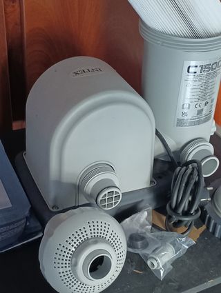 Depuradora Intex C1500