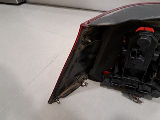 Piloto trasero  Golf IV