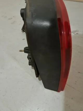 Piloto trasero  Golf IV