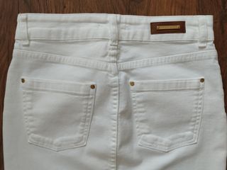 Falda vaquera Tintoretto blanca. Elastasica. Nueva