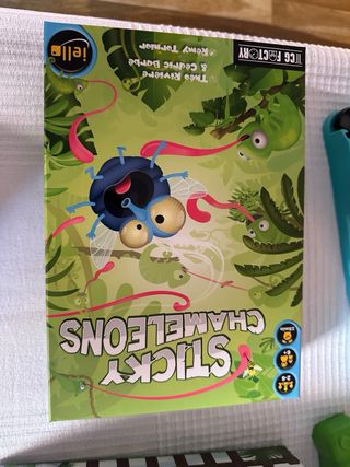 Juegos mesa niños:Woof! & Sticky Camaleones