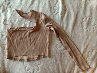 Top corto beige - manga larga