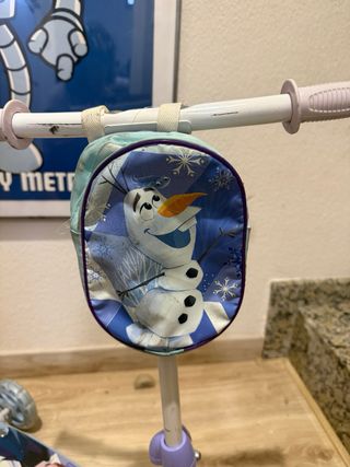 Patinete Frozen infantil