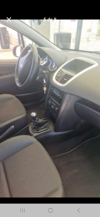 Peugeot 207 2010