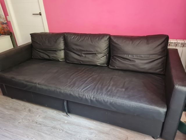 Sofá cama 3 plazas negro IKEA Friheten.