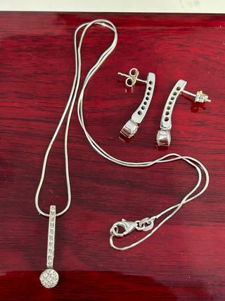 Collar y pendientes oro 