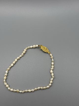 Pulsera perlas-blancas oro