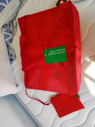 Bolsa Benetton roja - playa