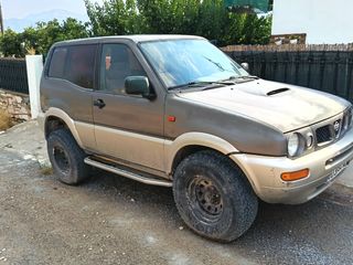 Nissan Terrano II 1996