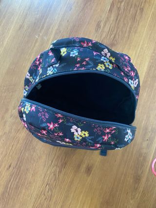 Mochila Flores + estuche de Frozen con 3 cierres 