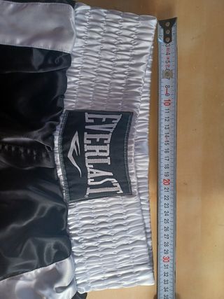Shorts boxeo Everlast negros