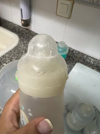 Biberones MAM + Esterilizador 