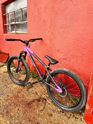 Bicicleta Dirt Jump DMR 24, cambio por bmx 21