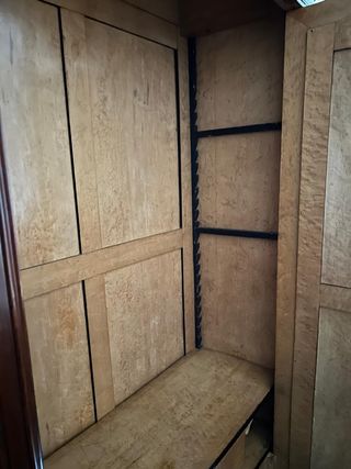 Armario antiguo con espejo - Madera