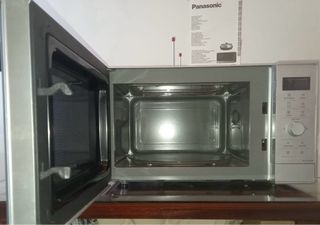 Microondas Panasonic NN-GD38HS
NN-GD36HM