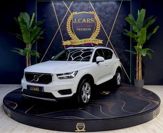 VOLVO XC40 ( MOMENTUM ) 190CV
