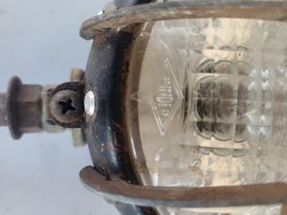 Faro auxiliar 