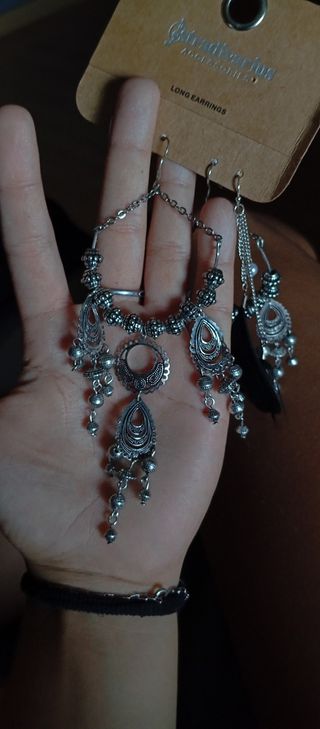 Pendientes largos Stradivarius plata