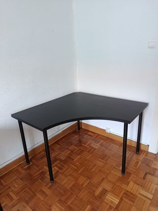 Escritorio esquinero negro