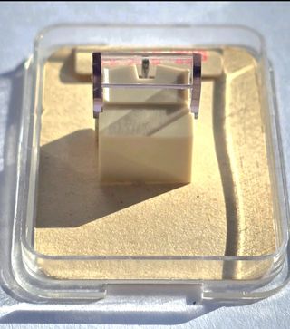 Aguja Sharp STY-136 para tocadiscos HUCO/DIAMANTE 