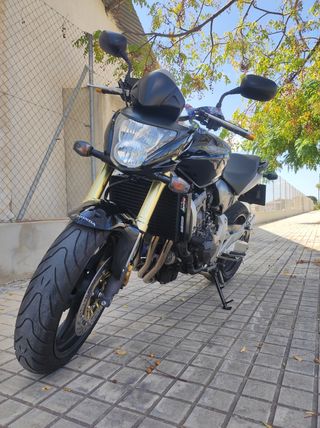 Honda Hornet 600 de 2007
Vendo o cambio 

