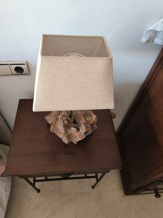 Mesitas noche lámpara piedra