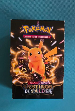 Caja con + de 100 cartas Destinos de paldea.