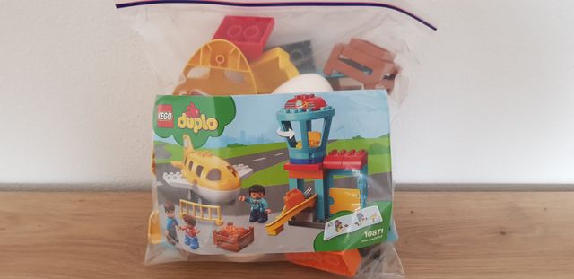 Lego Duplo 10871 Aereo e Torre di Controllo