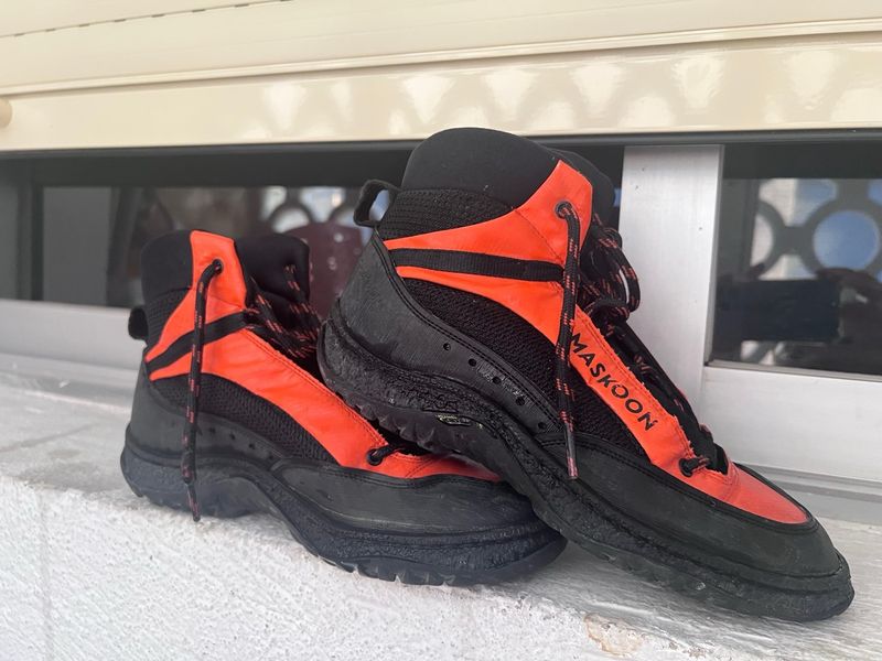 Botas Maskoon barranquismo talla 37 de segunda mano por 55 EUR en