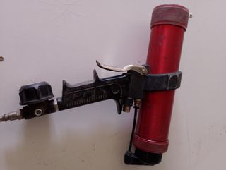 Pistola silicona neumática usada