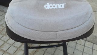 Doona+: silla de auto convertible en cochecito
