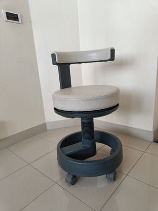 Tapicero de sillas y mecedoras mostoles