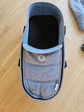 Capazo Bugaboo Bee5 con  capota vaquera