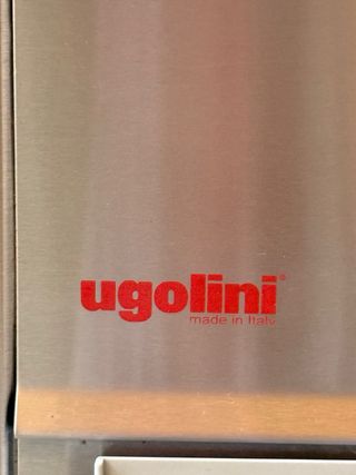 Expendedora Ugolini - Bebidas Frias