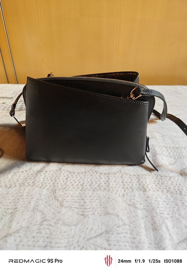 Borsetta Cromia Nera.