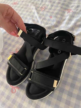 Sandalias Chika10 negras