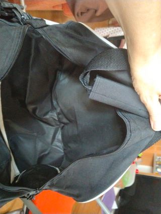 Bolsa deporte Málaga CF 40* 22* 15 cm aprox.
