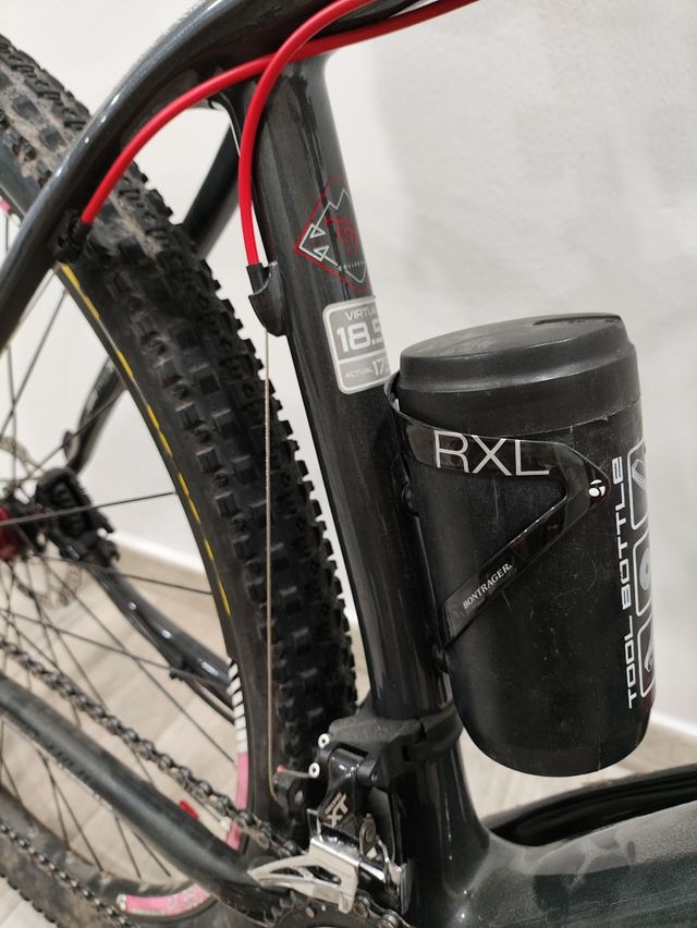 Trek Superfly Carbono 29" M - L