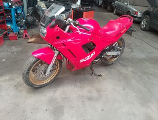 Suzuki GSX 600F - Moto