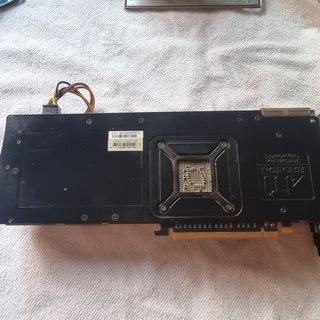 Tarjeta gráfica Radeon HD 5870
