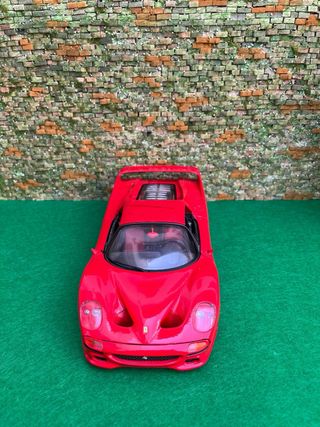 Ferrari F50 – Escala 1:18 – Maisto