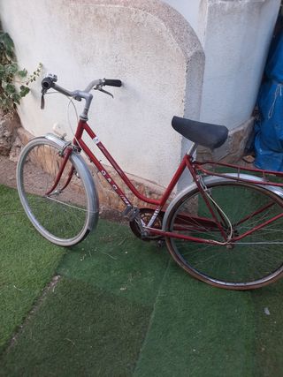 Bicicleta clásica GAC roja