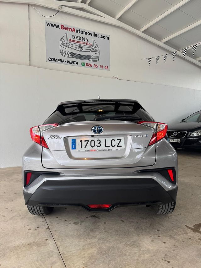Toyota C-HR 1.8 Hybrid 125H